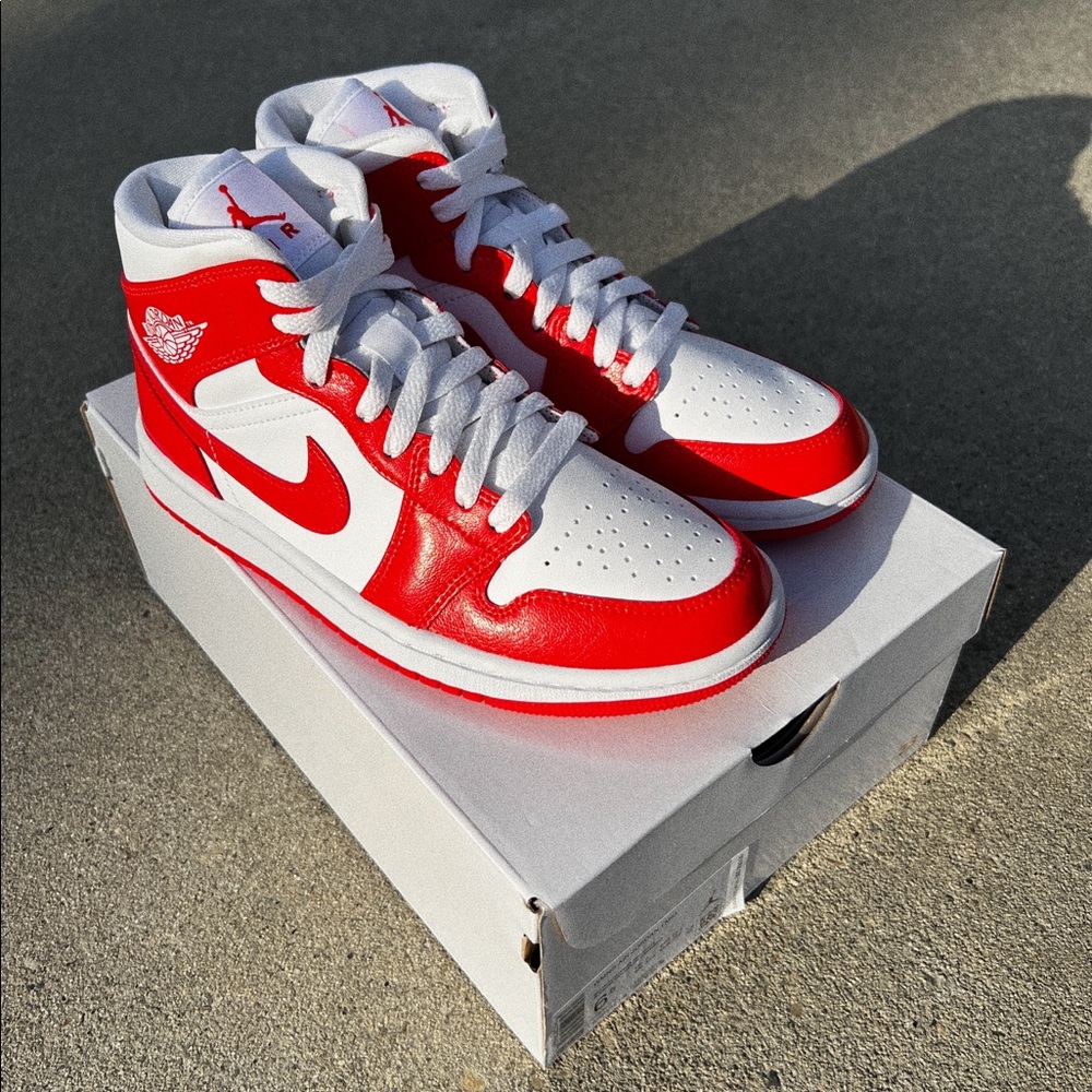 Women’s Air Jordan 1